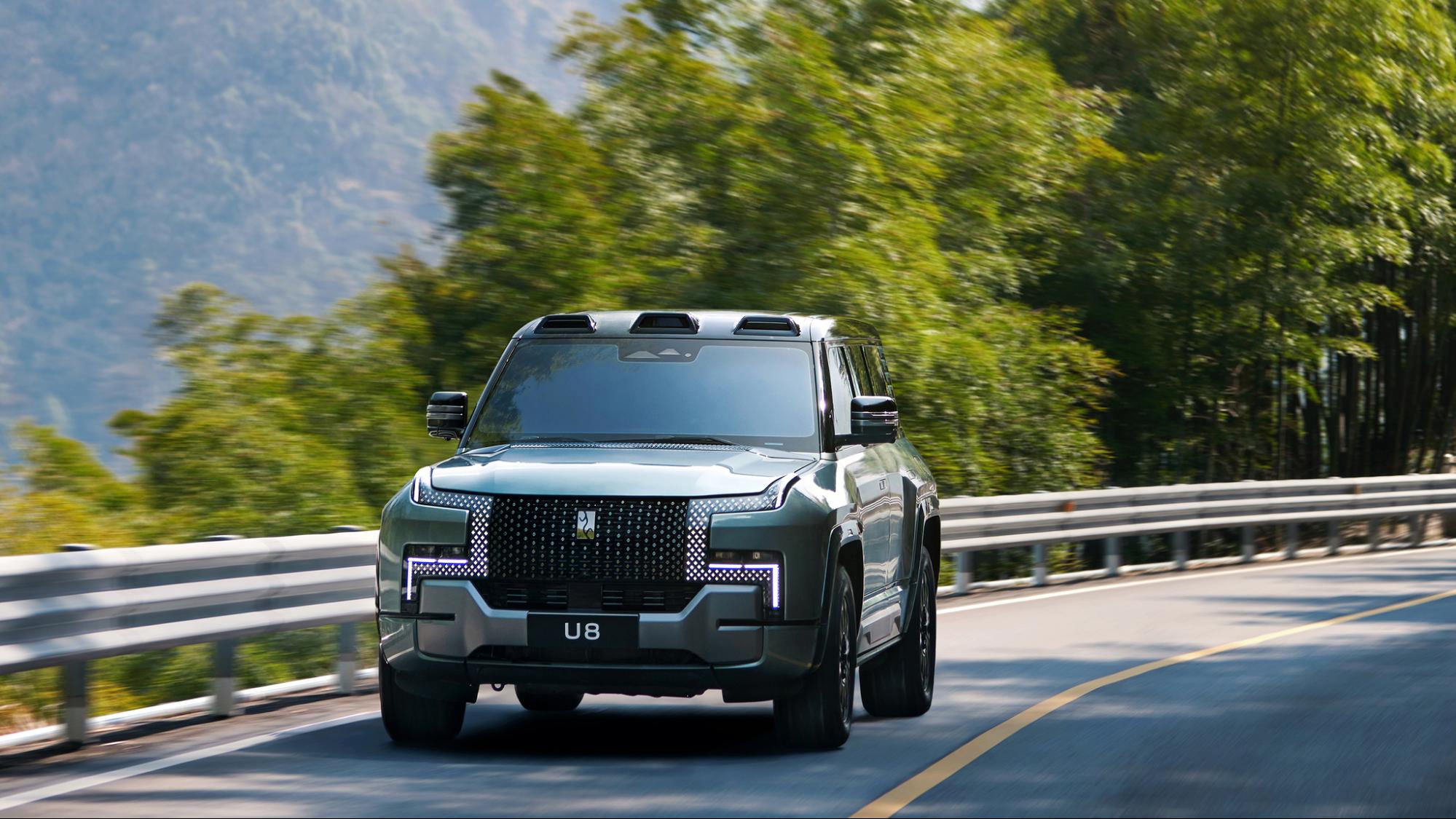 byd yangwang u8 suv chinezesc de lux