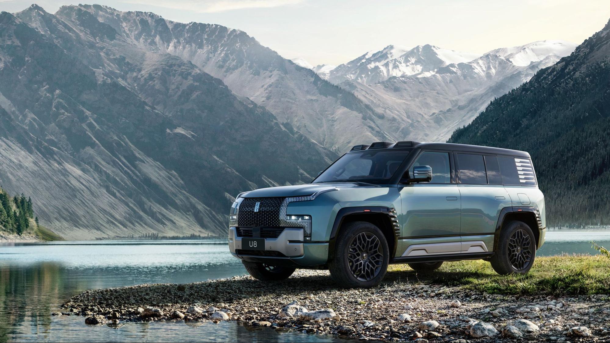 segmentul suv ultra premium