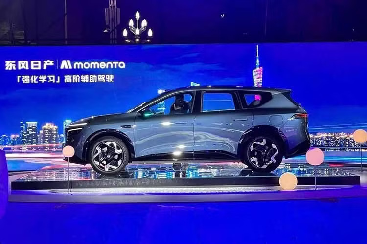 ce e nissan nx8
